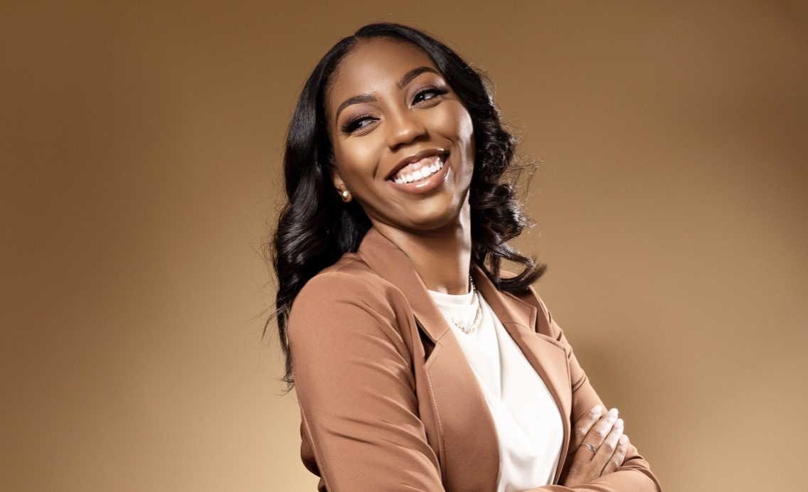 Dahlia D., founder of EZ Financial Fitness